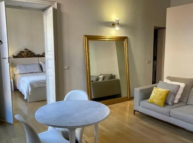 Bb A Duomo Oda ve Kahvaltı 3*